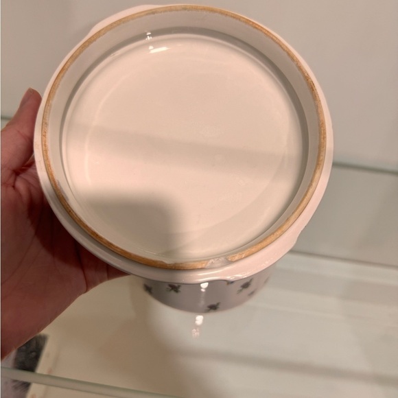 Coquette Telefloral Round Package Ceramic Jar Lavender bow - Picture 9 of 9